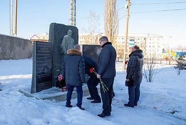 На родине Героя